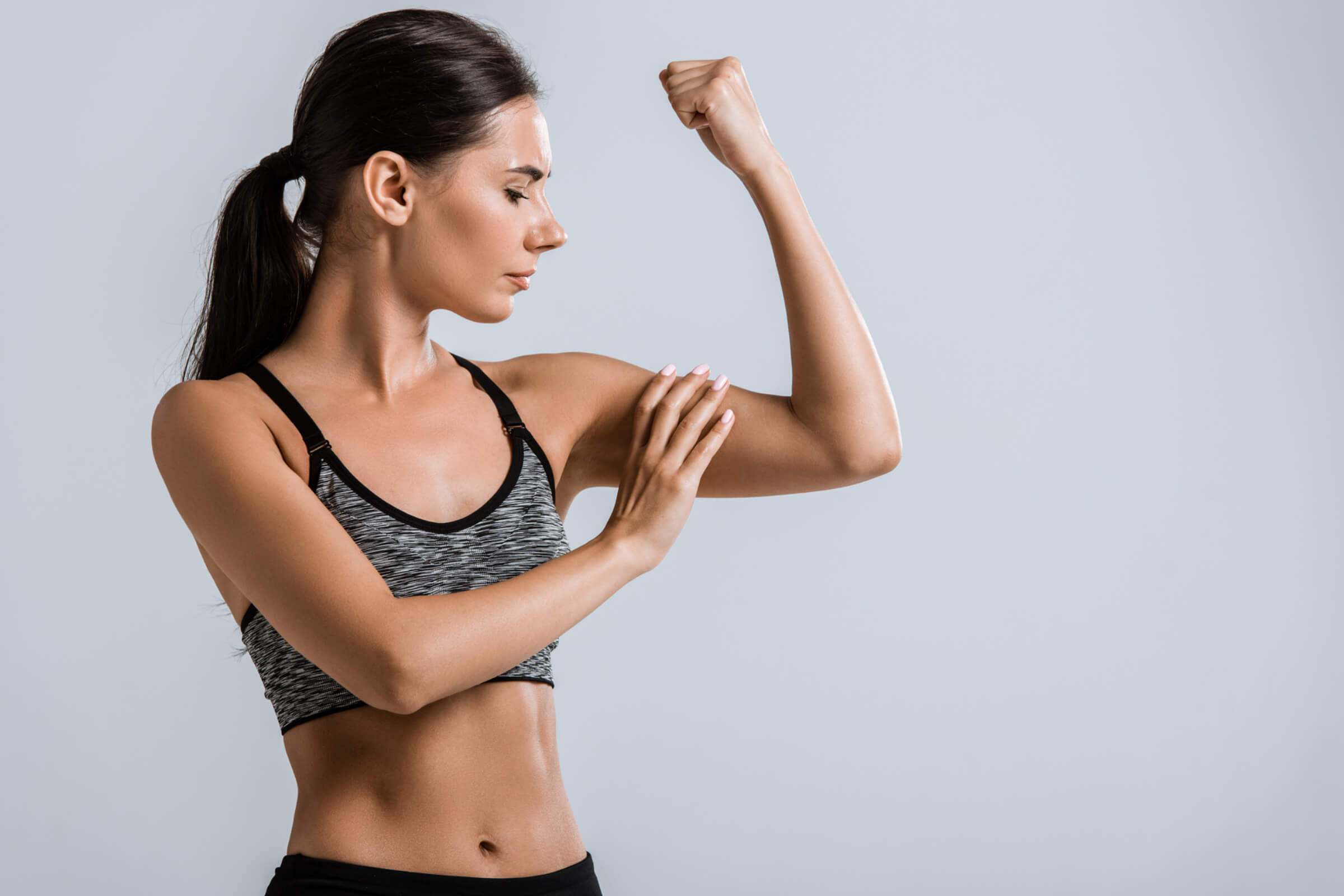 A woman starting her muscle recovery routine 