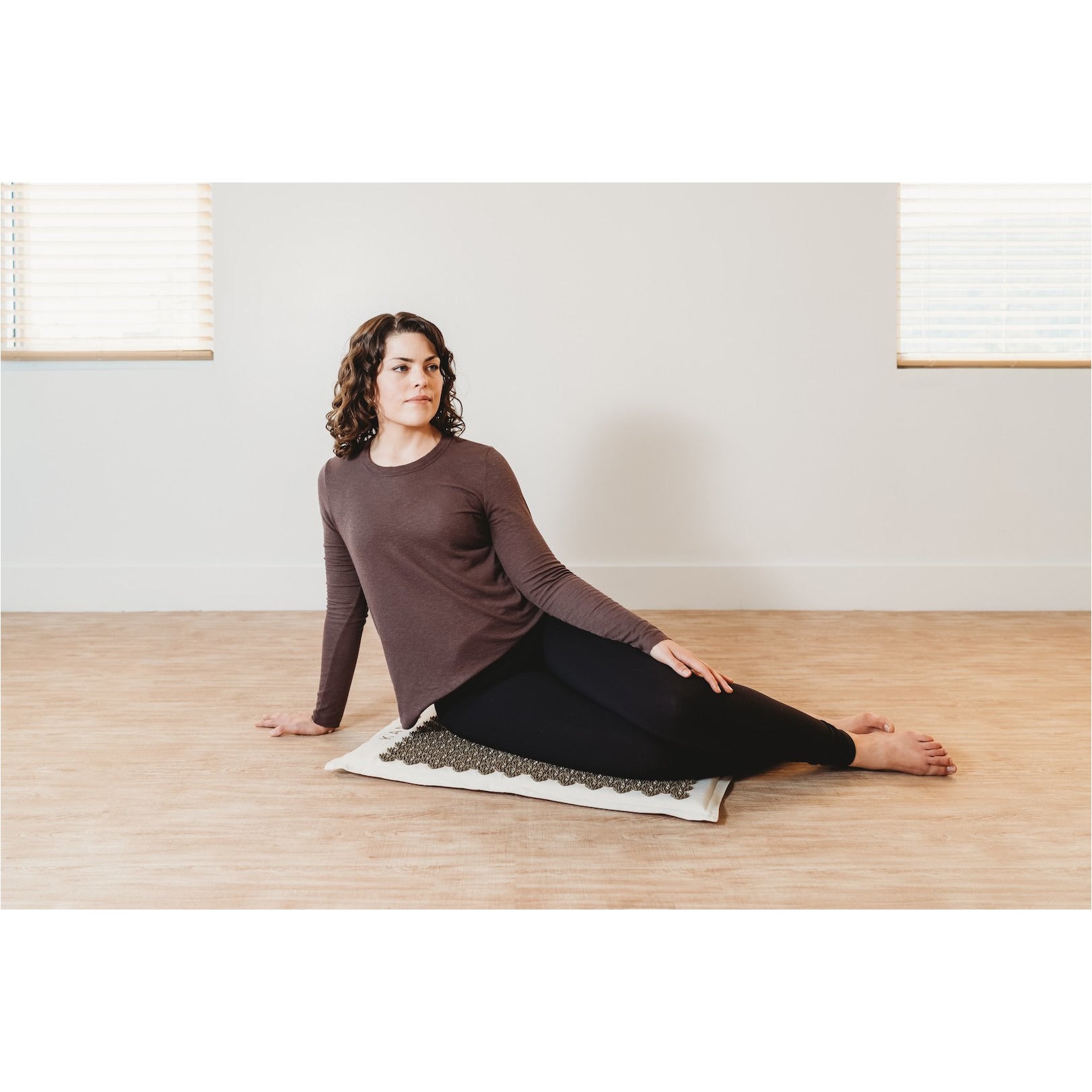 Best acupressure mats for relaxing at home